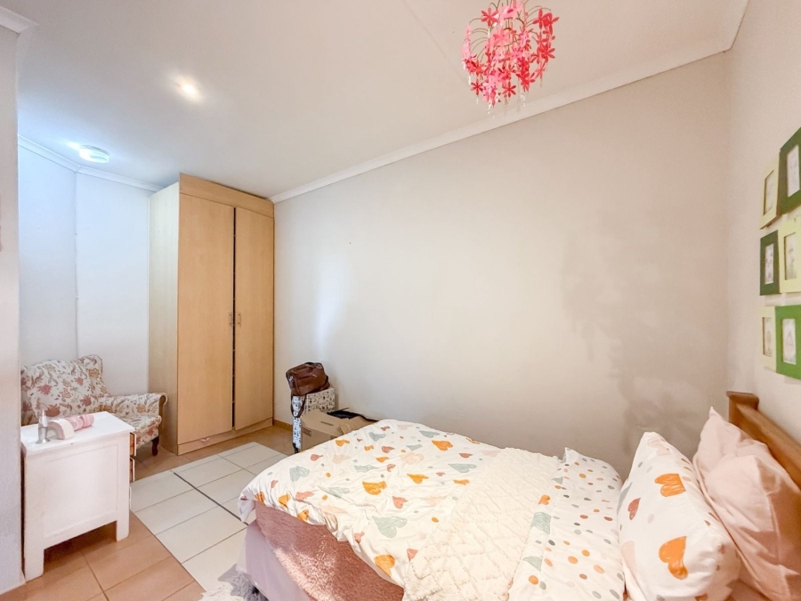 3 Bedroom Property for Sale in Kosmos Ridge North West
